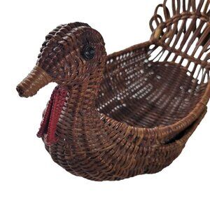 Wicker Rattan Turkey Basket Thanksgiving Bread Holiday Decor 10 inch Centerpiece